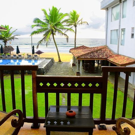 Ranmal Beach Hotel Hikkaduwa Buitenkant foto