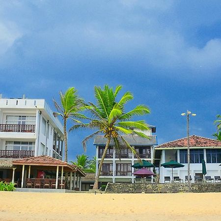 Ranmal Beach Hotel Hikkaduwa Buitenkant foto